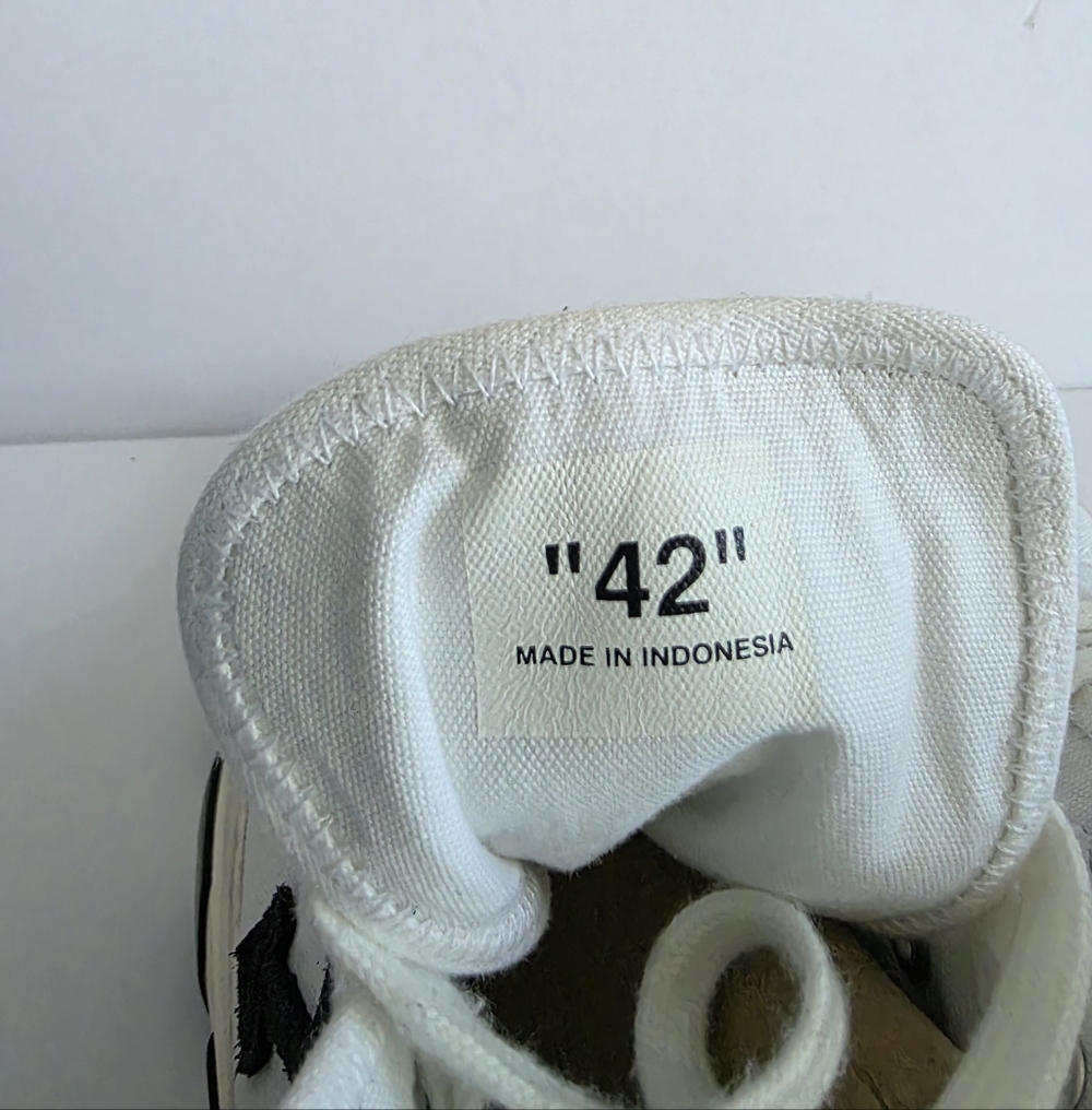 Off-White Mid Top Vulcanized Sneakers Size 42 - Picture 7 of 11